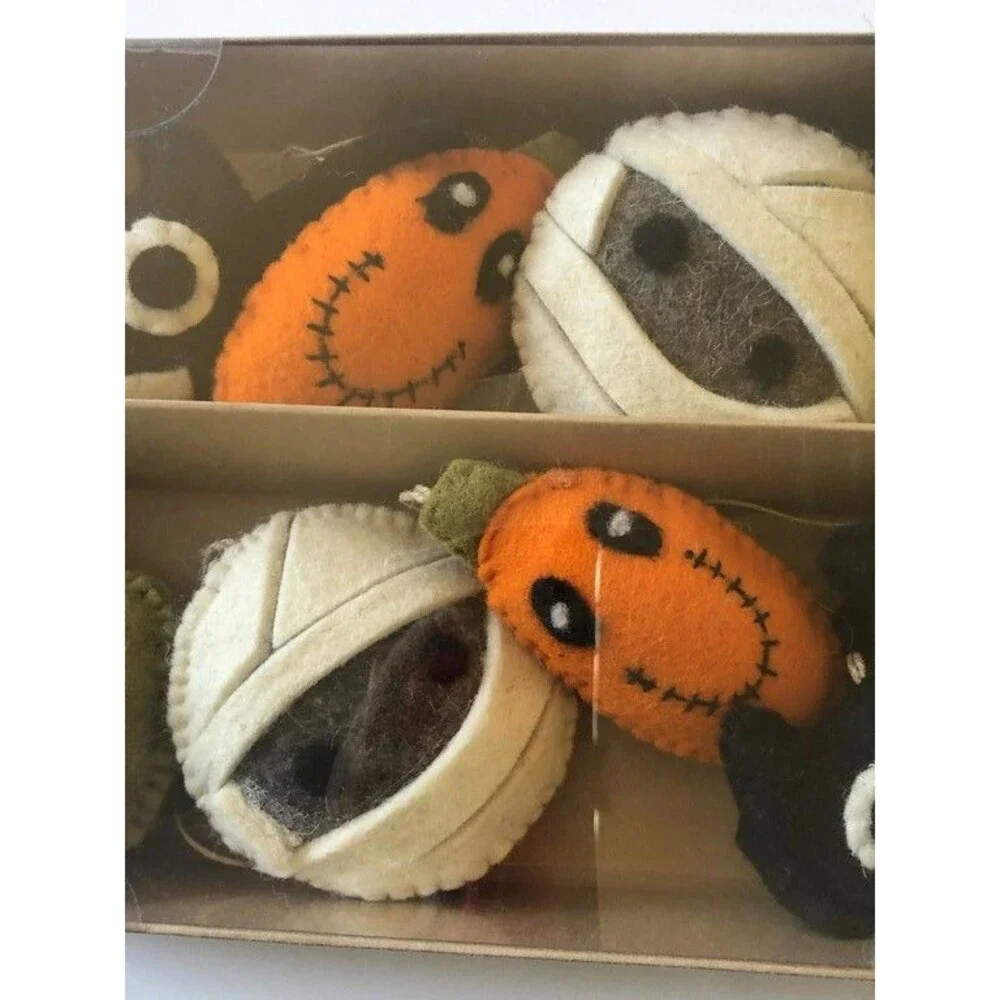 Nantucket halloween mummy